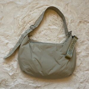 Samsoe SAFREJA BAG L KEY - puffy sling crescent bag